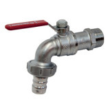 R621 Шаровый кран водоразборный  1/2" ручка Giacomini 621serie